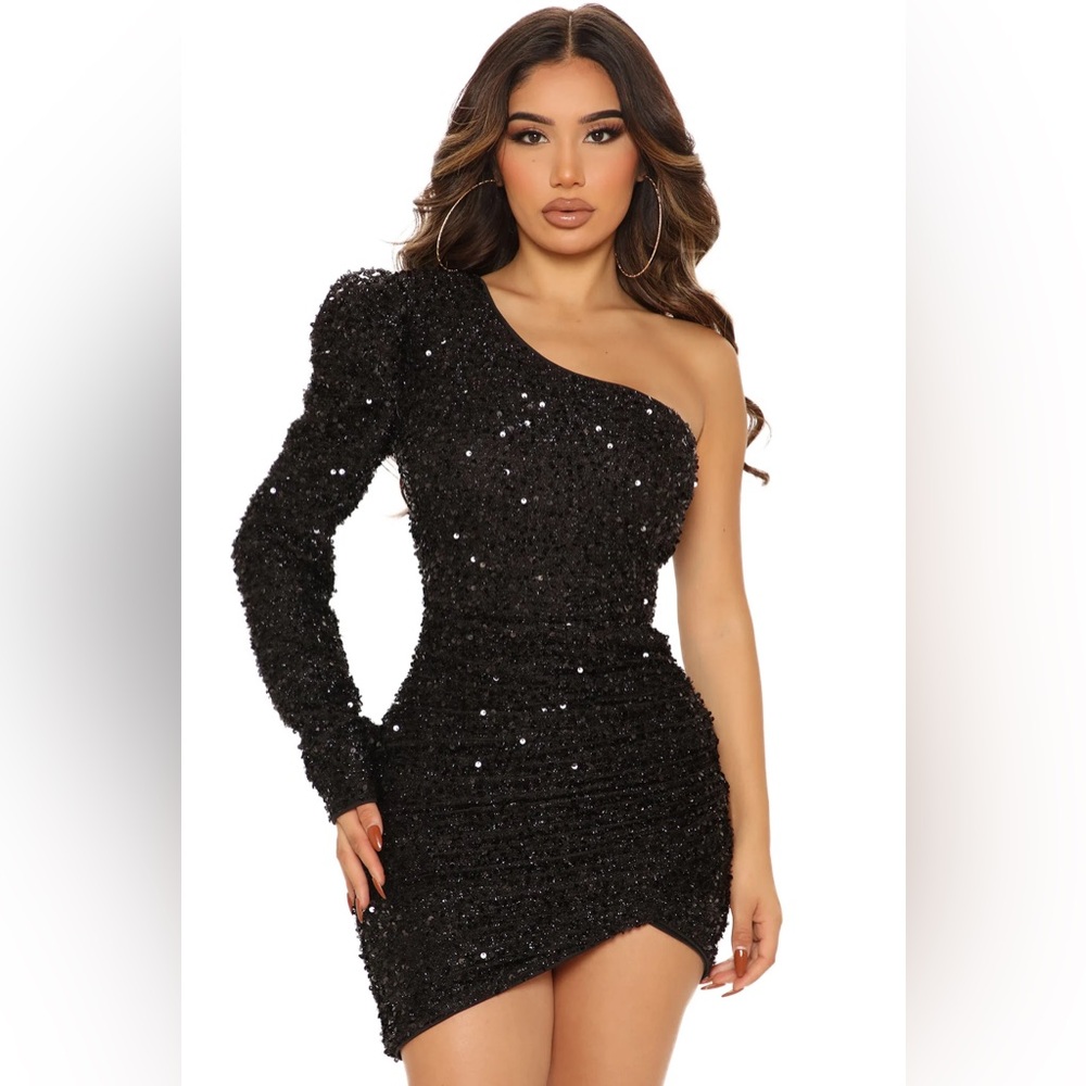 Fashion Nova Black Sequin One-Shoulder Dress